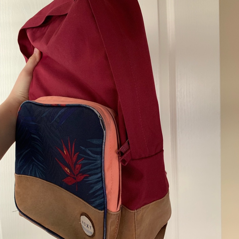 Roxy Floral Backpack - Picture 2 of 8
